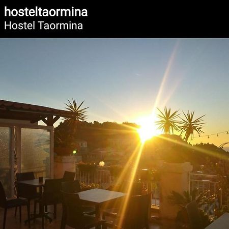 "Little Sicilian Home"-Room With A Private Bathroom & Kitchen -Fridge - And Shared A Beautiful Terrace On Hostel Taormina Center 外观 照片
