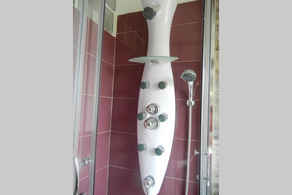 "Little Sicilian Home"-Room With A Private Bathroom & Kitchen -Fridge - And Shared A Beautiful Terrace On Hostel Taormina Center 外观 照片