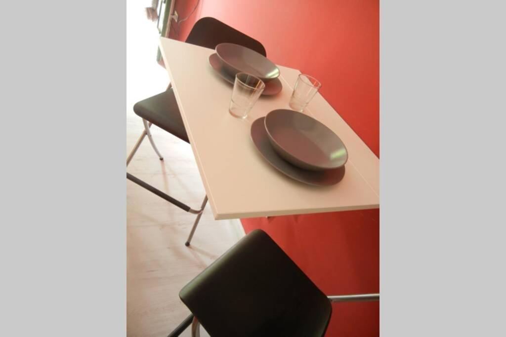 "Little Sicilian Home"-Room With A Private Bathroom & Kitchen -Fridge - And Shared A Beautiful Terrace On Hostel Taormina Center 外观 照片