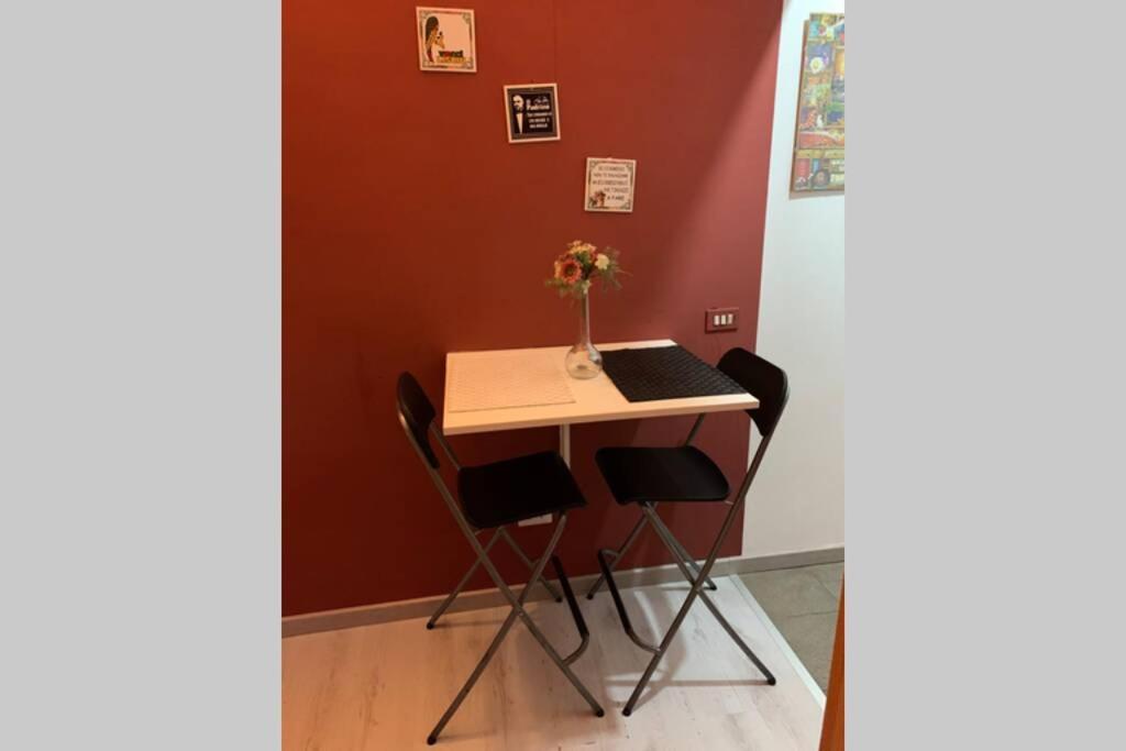 "Little Sicilian Home"-Room With A Private Bathroom & Kitchen -Fridge - And Shared A Beautiful Terrace On Hostel Taormina Center 外观 照片