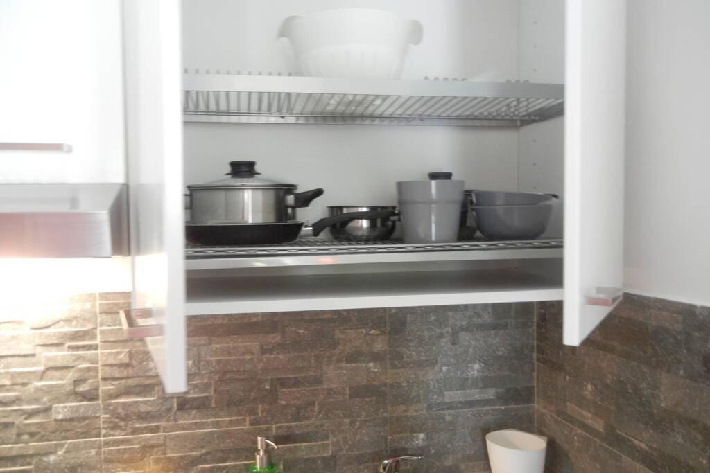 "Little Sicilian Home"-Room With A Private Bathroom & Kitchen -Fridge - And Shared A Beautiful Terrace On Hostel Taormina Center 外观 照片