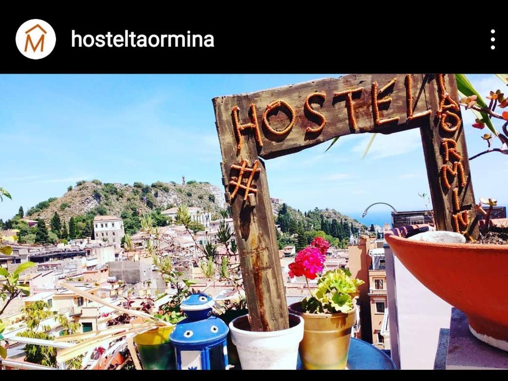 "Little Sicilian Home"-Room With A Private Bathroom & Kitchen -Fridge - And Shared A Beautiful Terrace On Hostel Taormina Center 外观 照片